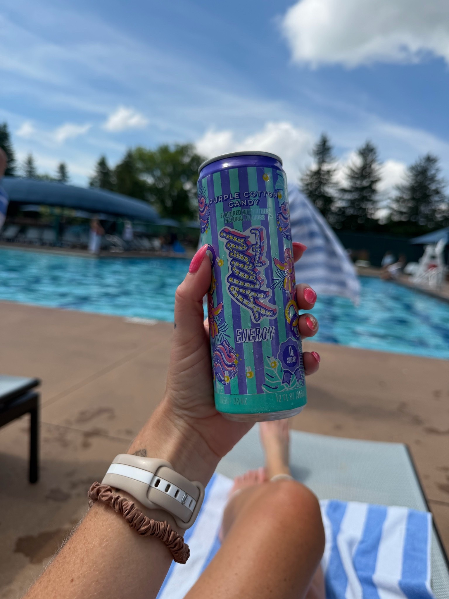 Grape cotton candy alani energy drink