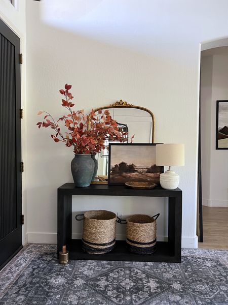 Transitioning for Fall! 🍁 Entryway table styling 