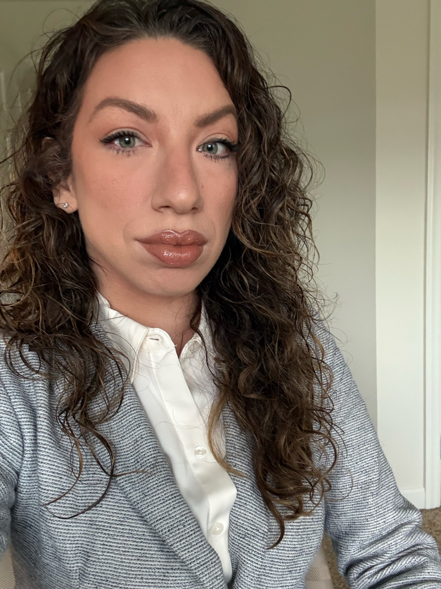 Kept it fairly simple today but was really pleased with the look and how it held up throughout the day. Step-by-step breakdown:

- No primer. Prepped the skin, moisturized, eye cream
-Dior Forever Skin Glow in 3C - 2 pumps, applied with fingers 
-Nars radiant creamy concealer - I got a mini size of this during the Sephora sale and I love. It’s like the only thing from Nars I like 🤣
-Makeup by Mario softsculpt contour stick in light medium. No surprises here. 
Huda Blush Filter in the new blonzer shade Latte. Honestly it’s the best shade for my skin tone. Totally effortless look for everyday
-Topped with a bit of Mac mineralize blush in Love Joy using an angled brush 
-also used Huda blush filter in crease of eyes
-Mac Pro Longwear Paint Pot in Bare Study on lids 
-softly lined with Lancôme kohl eyeliner in Black Coffee. Long time staple for me. 
-MAC Macstack Superstack mascara. New sample for me and I love 
-Lined the lips and completely filled in with MAC Stripdown 
-MAC Lipglass in Spice
-MAC Chestnut liner very gently for a bit of definition 
-set my under eyes and t zone with Huda Easy Bake in Cherry blossom. The standard. 

#LTKBeauty #LTKGiftGuide #LTKCyberWeek