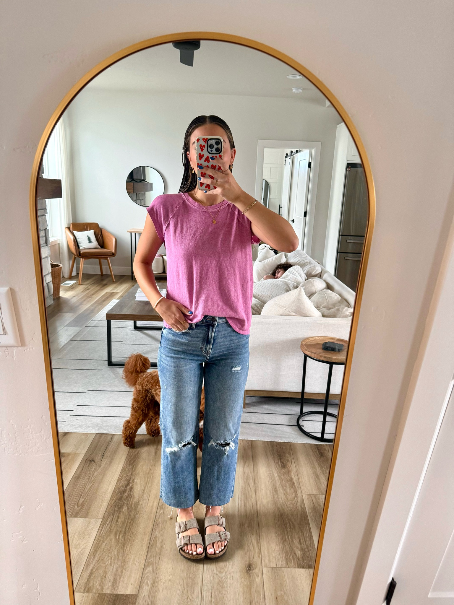 wearing a size xs top & 25 jeans!