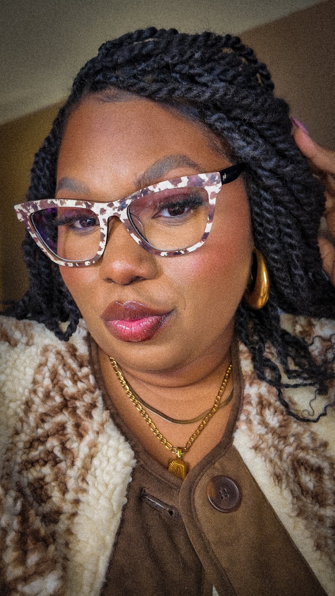 i love making my frames an accessory! 🤎

use code ASIJASIMONE15 to save $$$ at checkout!

#LTKgrwm #LTKootd #LTKBeauty