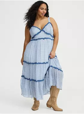 Chiffon V-Neck Maxi Dress | Torrid (US & Canada)