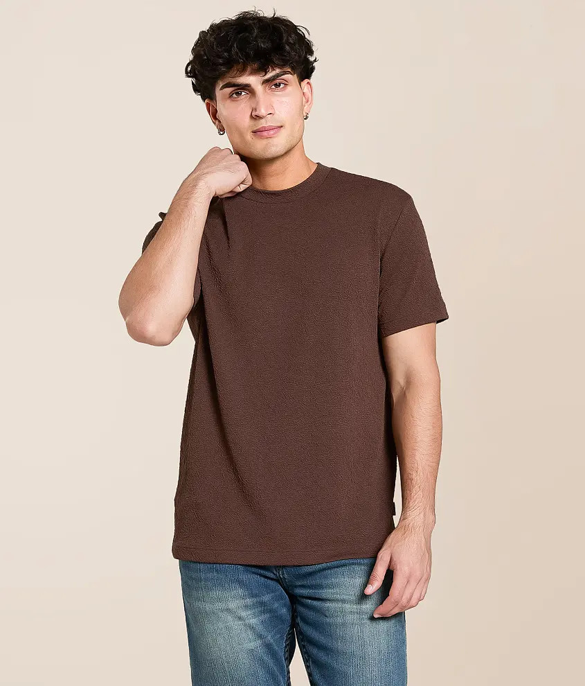 Textured T-Shirt | Buckle