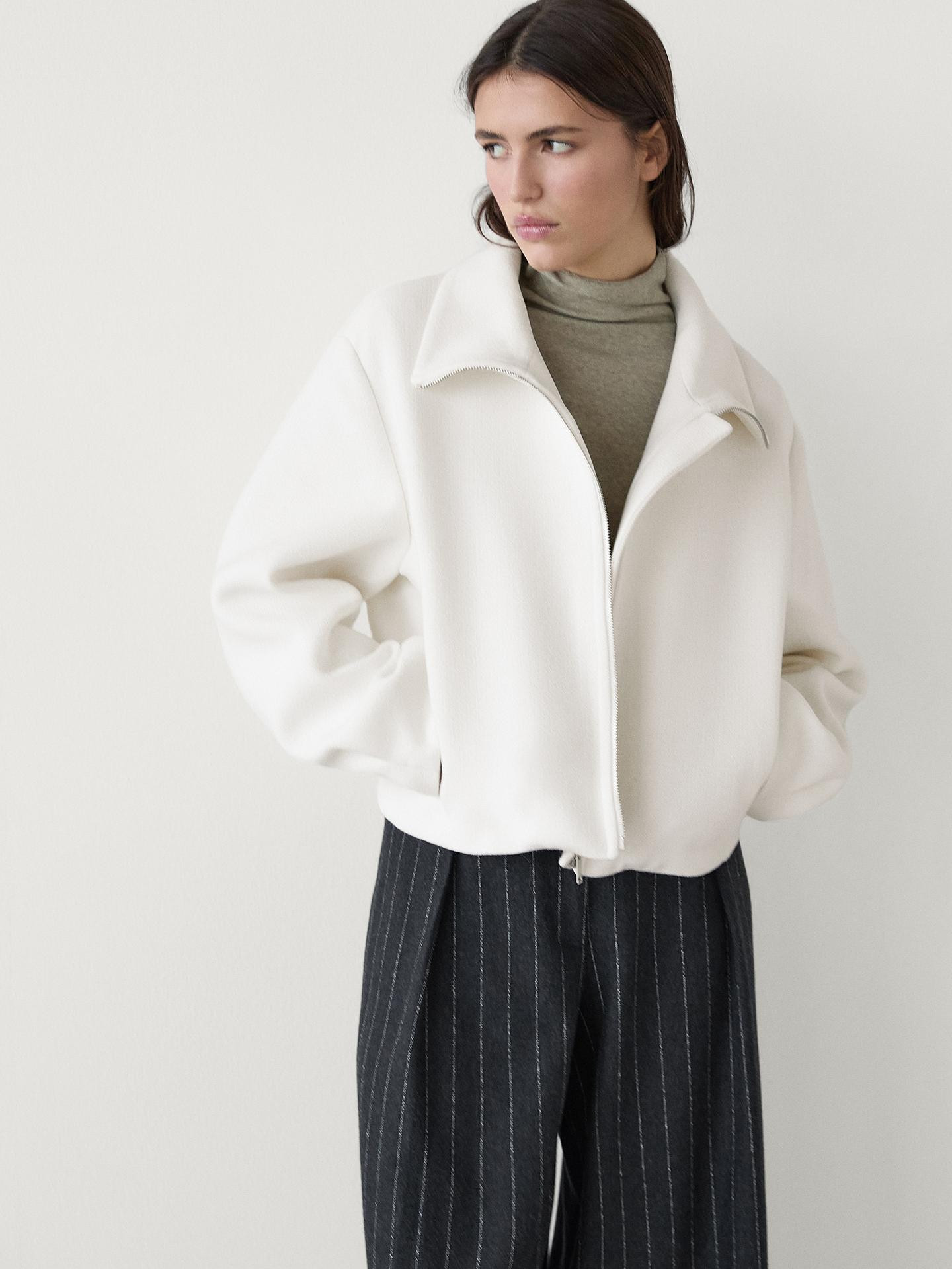 SHORT WOOL BLEND JACKET | Massimo Dutti US