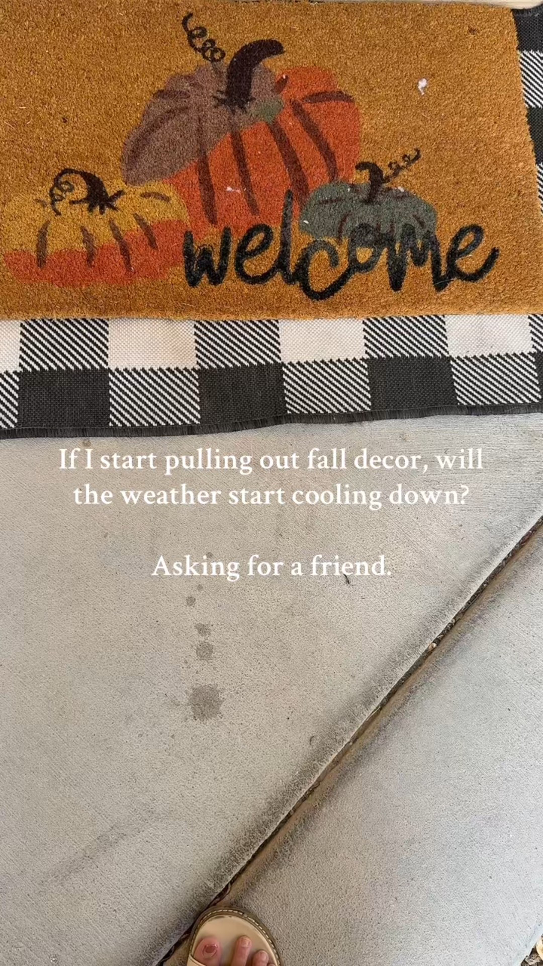 I’m trying to will fall weather by slowly pulling out all the fall decor. I started with my front porch. The wreath and doormats are old, but I have similar ones linked. 



#LTKSeasonal #LTKFindsUnder50 #LTKHome