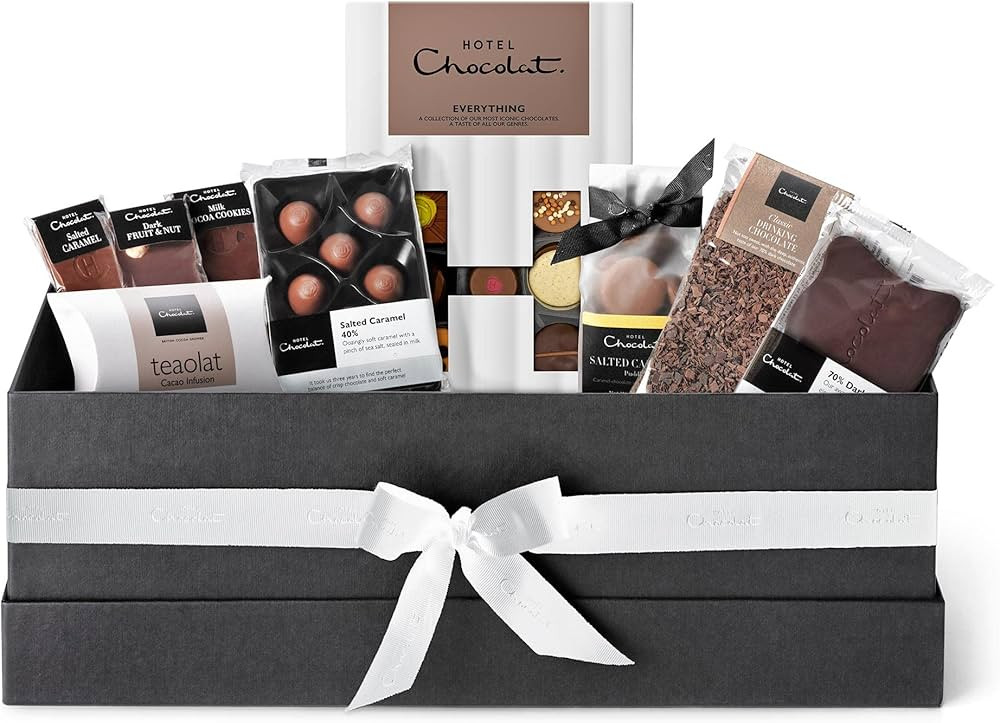 Hotel Chocolat The Large Chocolate Hamper 578g - Assortment of Milk, Dark and White Chocolates - ... | Amazon (UK)