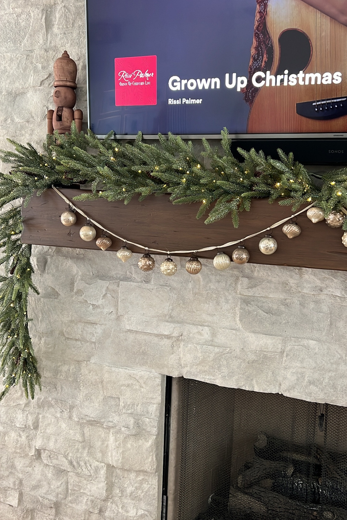 Garland 
Mantle decor 
Holiday decor 

#LTKSeasonal #LTKHoliday #LTKhome