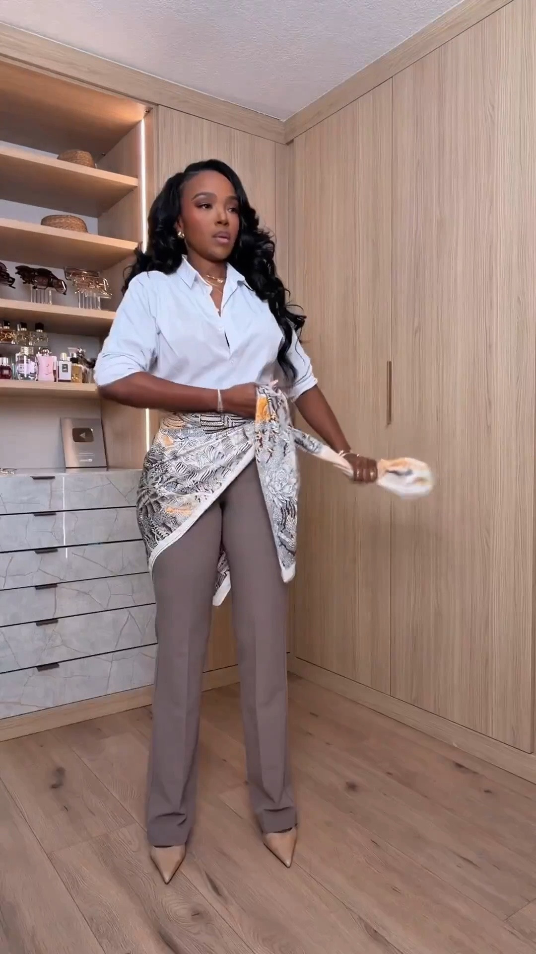 Scroll to shop! ✨ Everything from this look is linked below. 👇🏽    

Wearing: Size Small | 5’4” | 140 lbs  

📲   Download the FREE LTK app & follow me (@kirasfashionfinds) to shop all my daily finds.  #LTKootd #LTKPetite #LTKU

#LTKPetite #LTKMidsize #LTKWorkwear