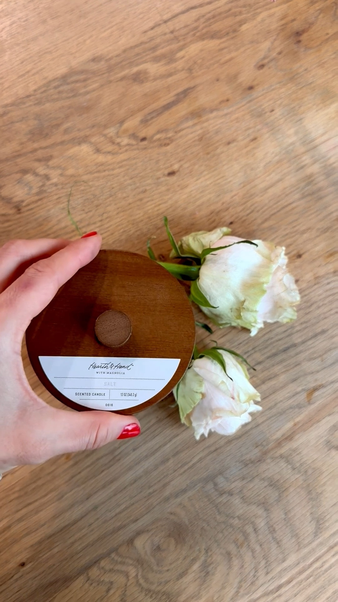 This candle smells SO good! 😍👌🏼

#LTKSeasonal #LTKmomlife #LTKHome