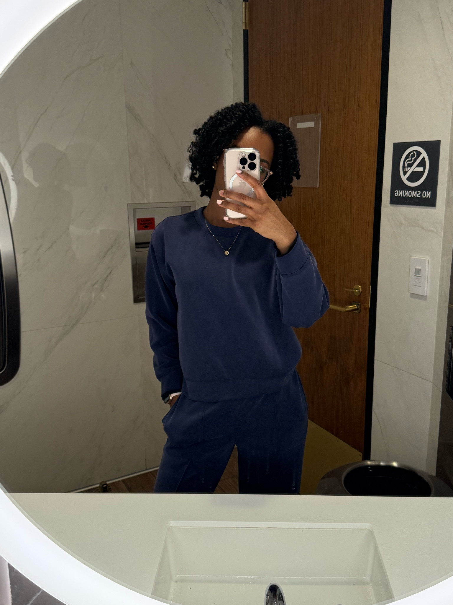 Airport outfits can be difficult to put together until you meet this set. Liz feel for less 🛩️

#LTKFindsUnder50 #LTKTravel #LTKStyleTip