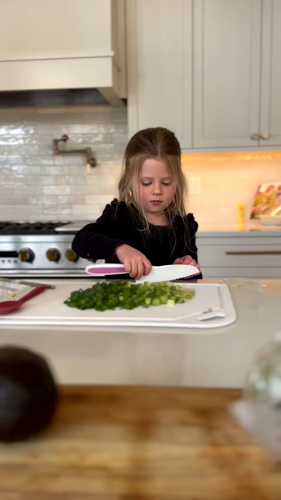 She claimed my green onions weren’t cut small enough and wanted to improve 🙃 linked these safe toddler safe knives. $10 for a three pack!

#LTKKids #LTKdayinmylife #LTKmomlife