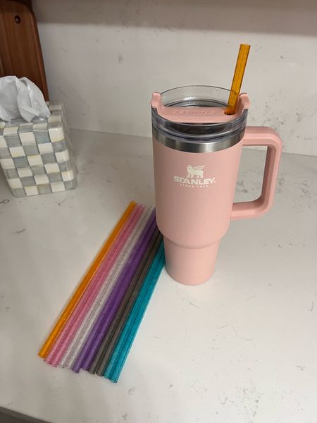 Stanley replacement straws
Multicolor Stanley straws