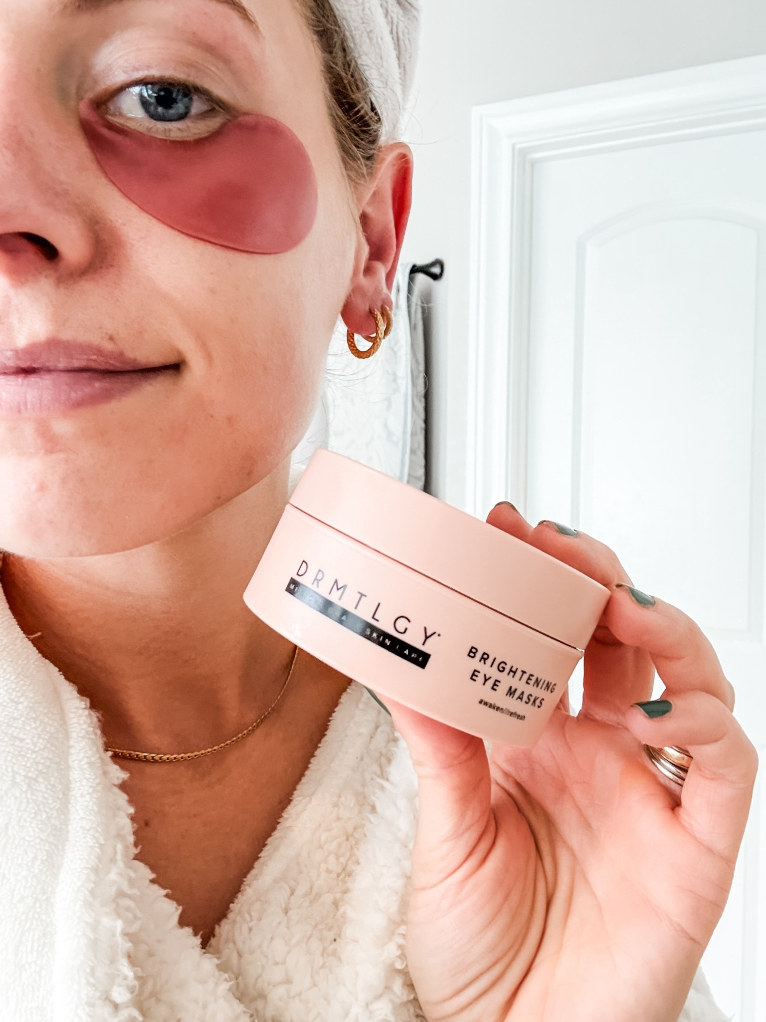 My fave under eye patches for de-puffing — drmtlgy brightening eye masks — targets crow’s feet, dark circles, rose red, puffiness, and instantly makes my eyes feel and look more awake. I use these before I put on makeup - they have a warming effect that I love 💕  🧖‍♀️  These are in my Amazon subscribe & save 🫶🏼
.
Face mask, spa day, self care, grwm, beauty routine, anti-aging, Amazon 

#LTKBeauty #LTKgrwm #LTKselfcare