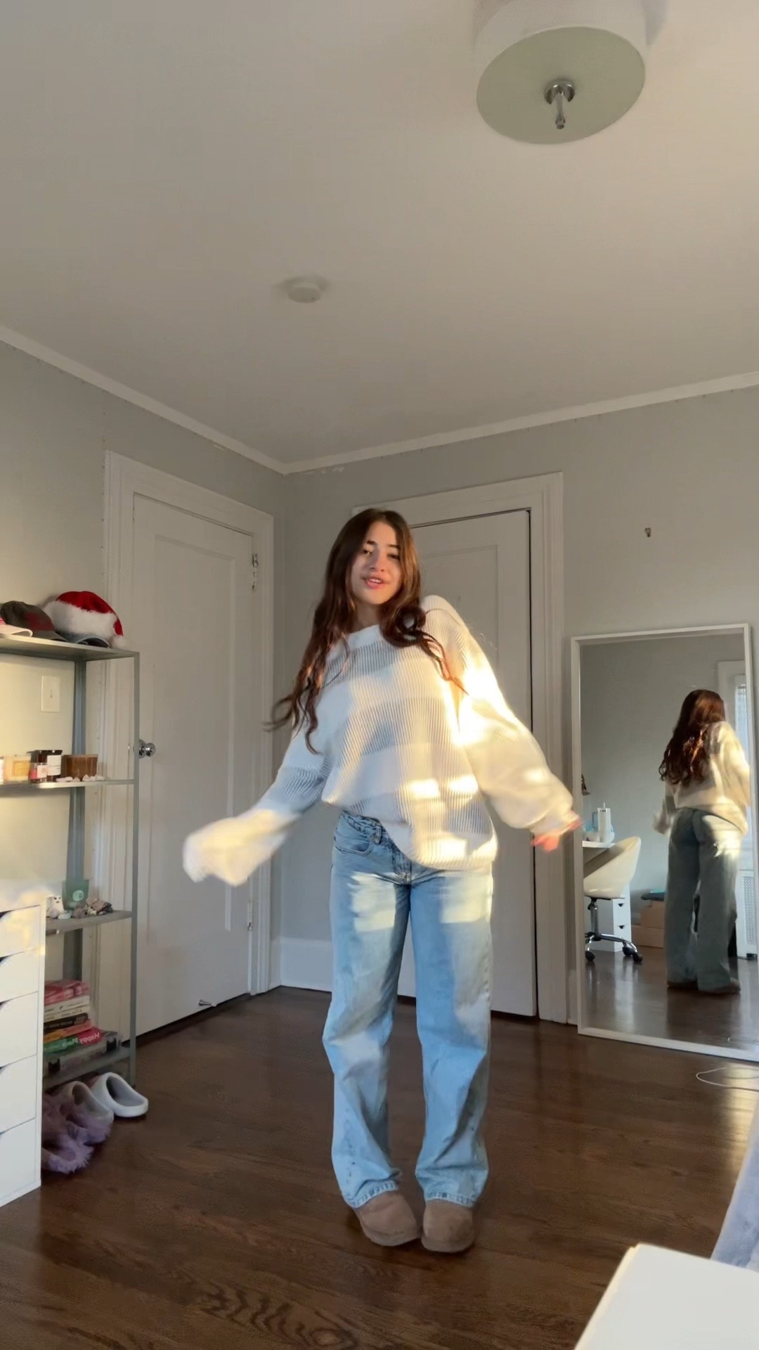 fall outfit!
sweater: s 
jeans: motel rocks (low rise parallel) (W26 L32)
