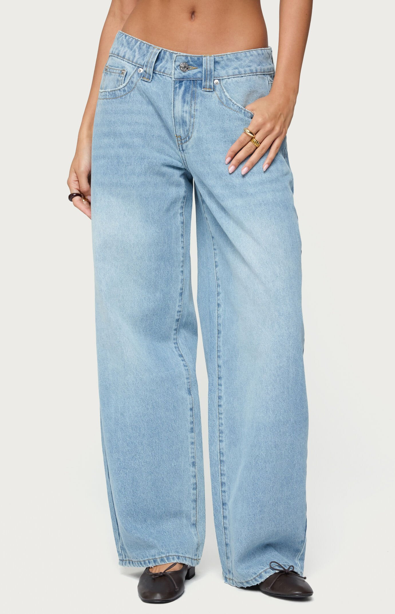 Edikted Women's Rivka Low Rise Straight Leg Jeans in Light Blue - Size XS | PacSun