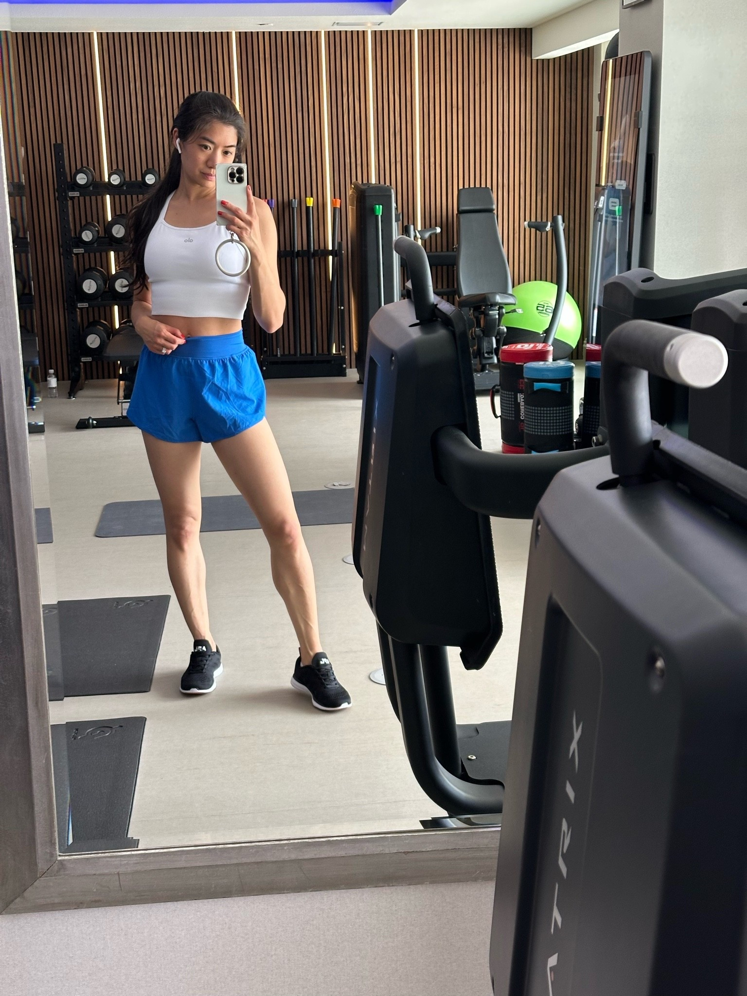 Gym ootd 💪 Love this workout top it’s the perfect crop with a padded bra!

#LTKfitnessgoals #LTKselfcare #LTKActive