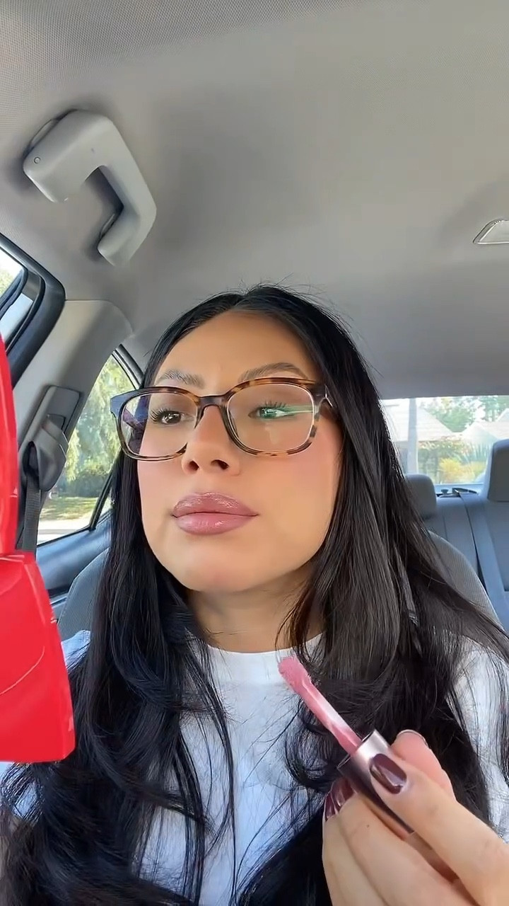 Pink nude lip combo 

NYX - mauve 
Lawless - velvet 


#LTKbeauty #LTKsalealert #LTKHolidaySale