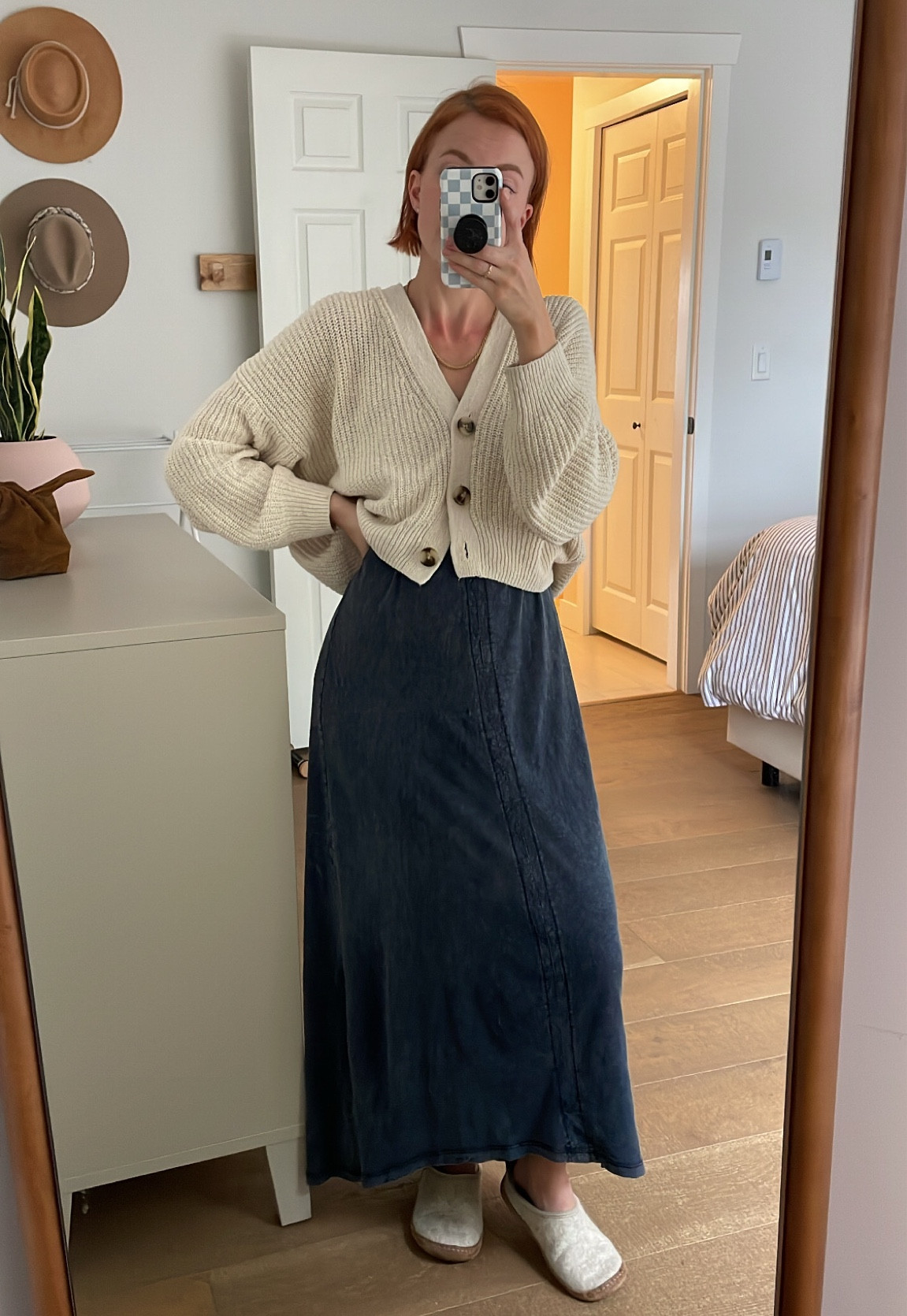 cardigans over dresses is just a go to for FALL. layering is 👌🏻
cardigan is Madewell from years ago, linked same style just different colours!

#LTKfindsunder100 #LTKstyletip #LTKxMadewell