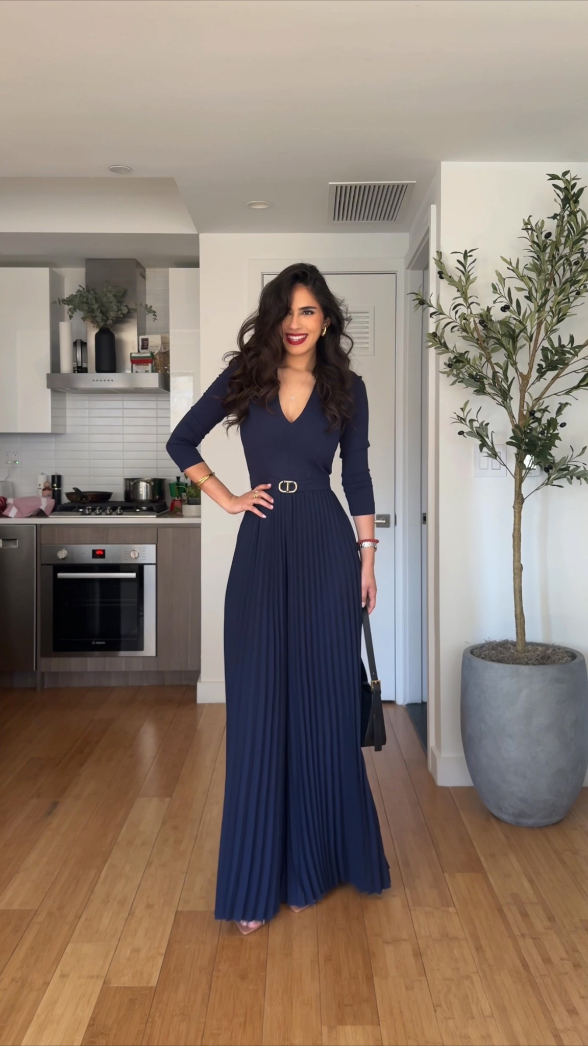 Navy pleated elegant jumpsuit 💙

#LTKSeasonal #LTKStyleTip #LTKWorkwear