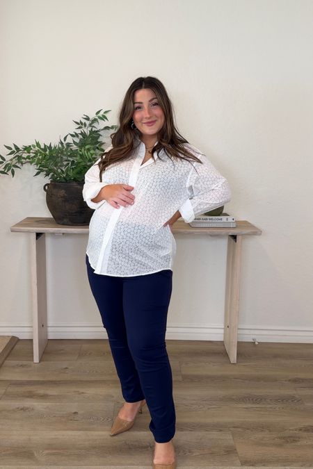Workwear maternity pants are amazinggg!! They’re very stretchy, I’m in my third trimester wearing a size small/4-6 

Top: size small 
Shoes: TTS

Maternity pants, petite pants, third trimester outfits, pregnancy outfits, what to wear to work pregnant, work outfit

#LTKStyleTip #LTKBump #LTKFindsUnder50