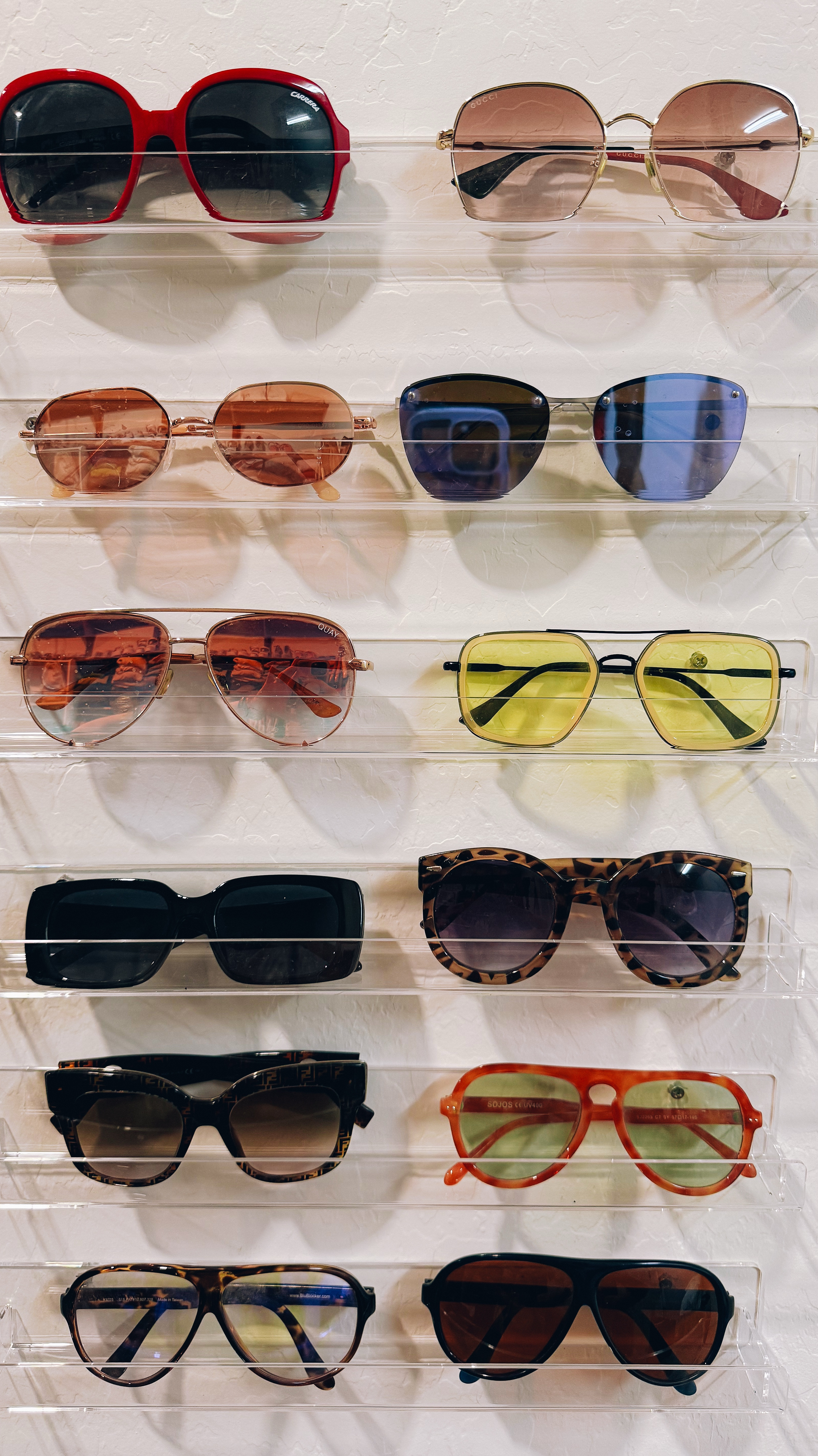 Simple way to store your sunglasses! 😎

#sunglasses
#storage 
#storagesolutions 

#LTKWatchNow #LTKHome