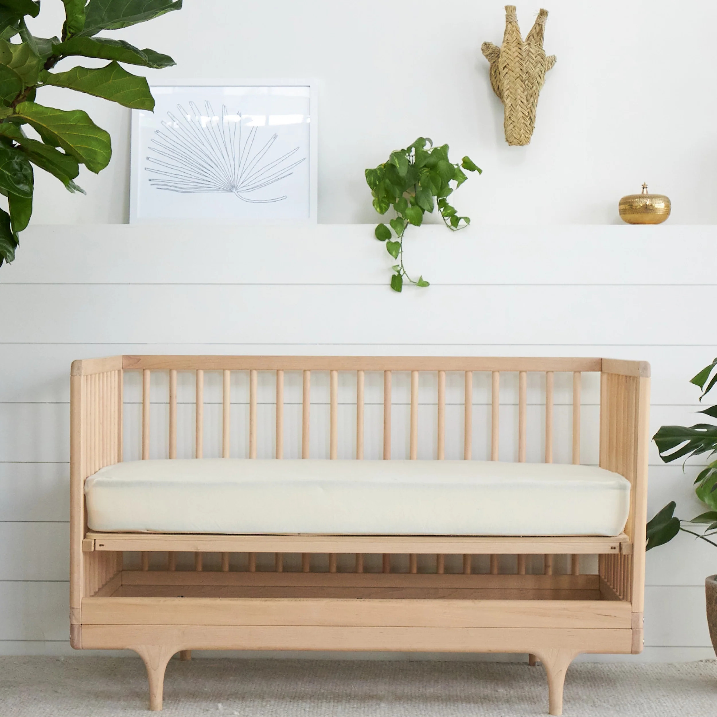 Organic Crib Waterproof Protector | Avocado Mattress