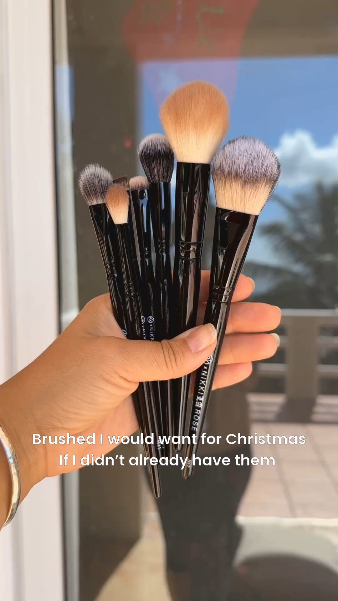 I’m blown away at how these brushes by @bkbeauty & @nikkilarose are beautifully made and perform. It’s a must for the makeup artist you know! Could be you 😉

They are now available @ulta and are ON SALE! 

#LTKHoliday #LTKGiftGuide #LTKBeauty