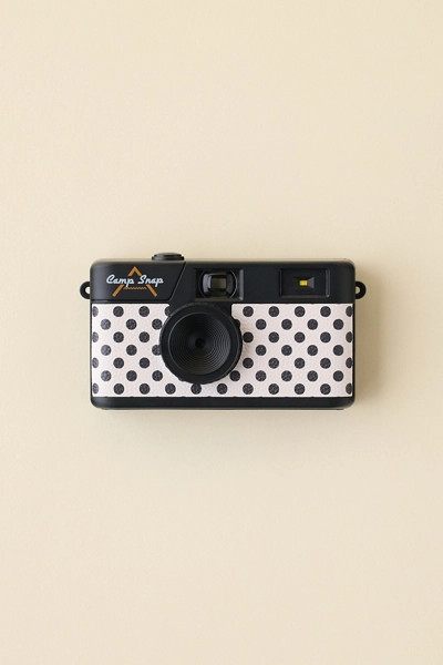 Camp Snap UO Exclusive Screen-Free Digital Camera | Urban Outfitters (US and RoW)
