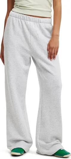 Women's Classic Fleece Wide Leg Sweatpant | Nordstrom