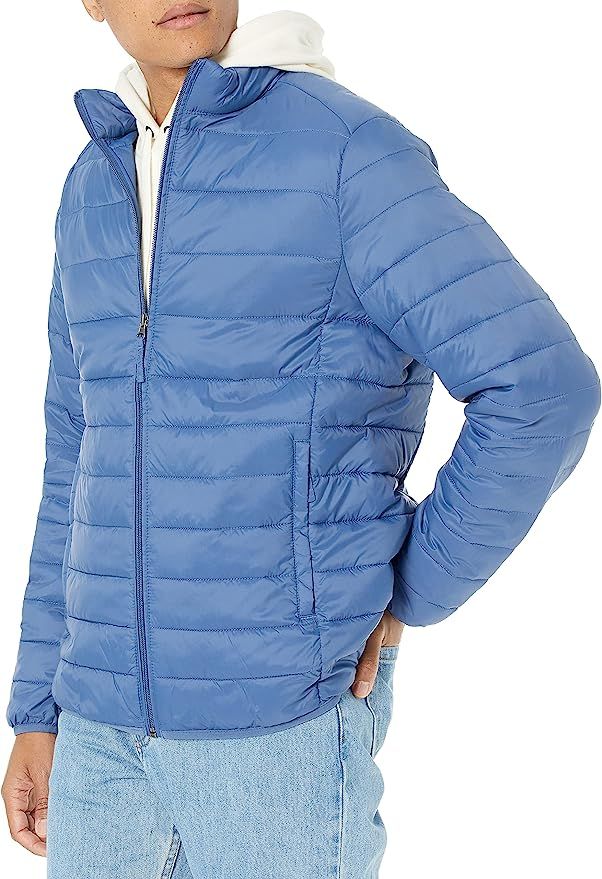 Amazon Essentials Men's Lightweight Water-Resistant Packable Puffer Jacket | Amazon (US)