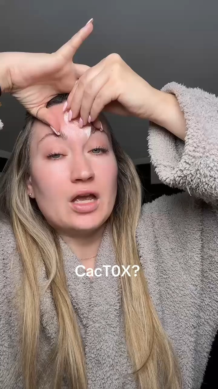 This balm secretly blurs pores and eye bags—selling out fast, you need this. #beautyfind #skincaredeal #ad


https://www.tiktok.com/@holistic.wellness.glow/video/7604335248930868494?is_from_webapp=1&sender_device=pc&web_id=7595868255789630984 

 
