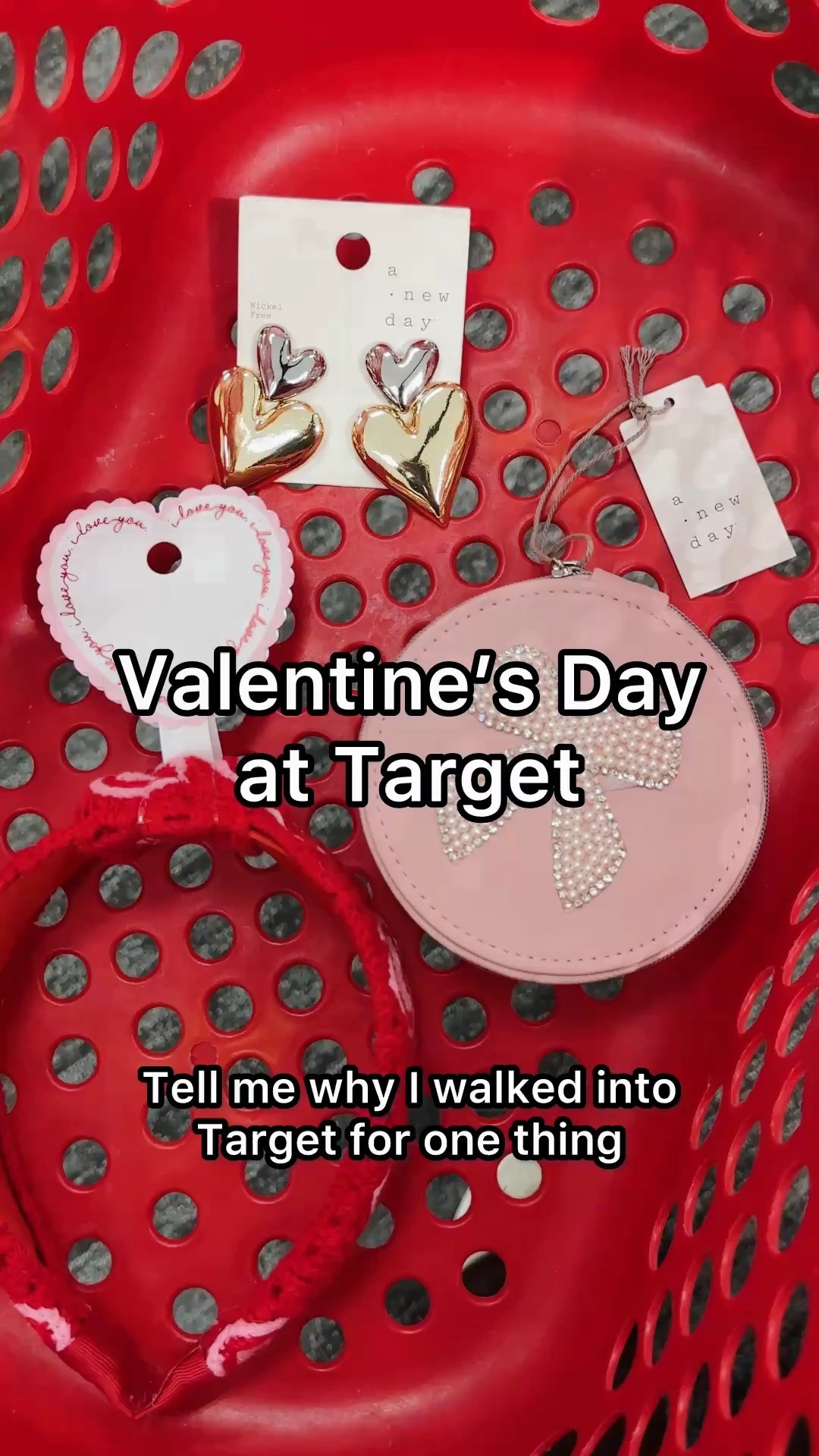 💋 Okay, Target understood the Valentine’s Day assignment this year! I am loving the soft blush colors, the bows, the pearls and all the little heart details. 🎀

From Stanley cups, to SUGARFIX earrings, and bright, fruitful smelling candles… this Valentine’s Day is the time to start romanticizing everyday life!

#LTKHome #LTKFindsUnder50 #LTKSeasonal