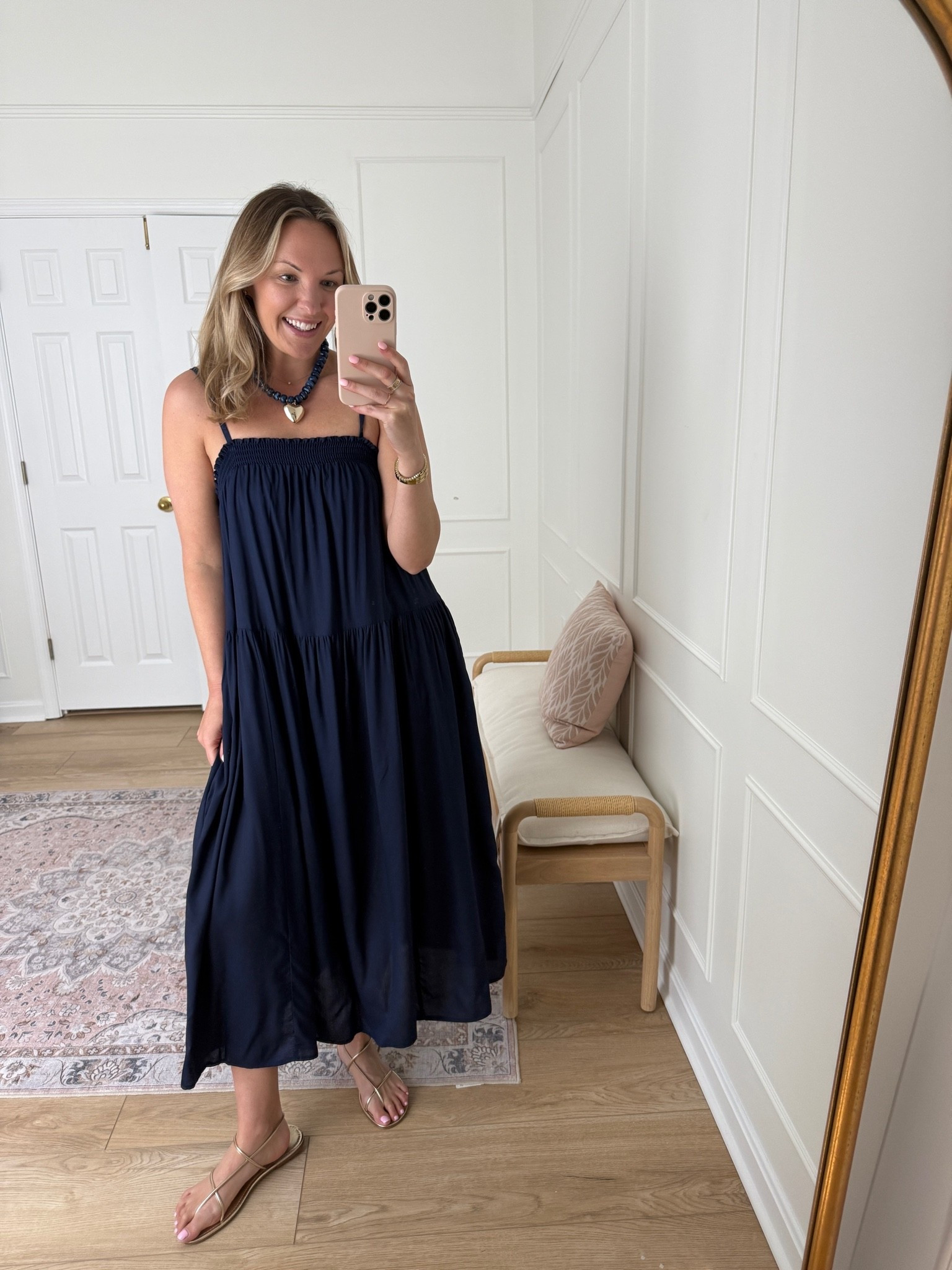 Summer maxi dress - vacation outfit - wearing a med