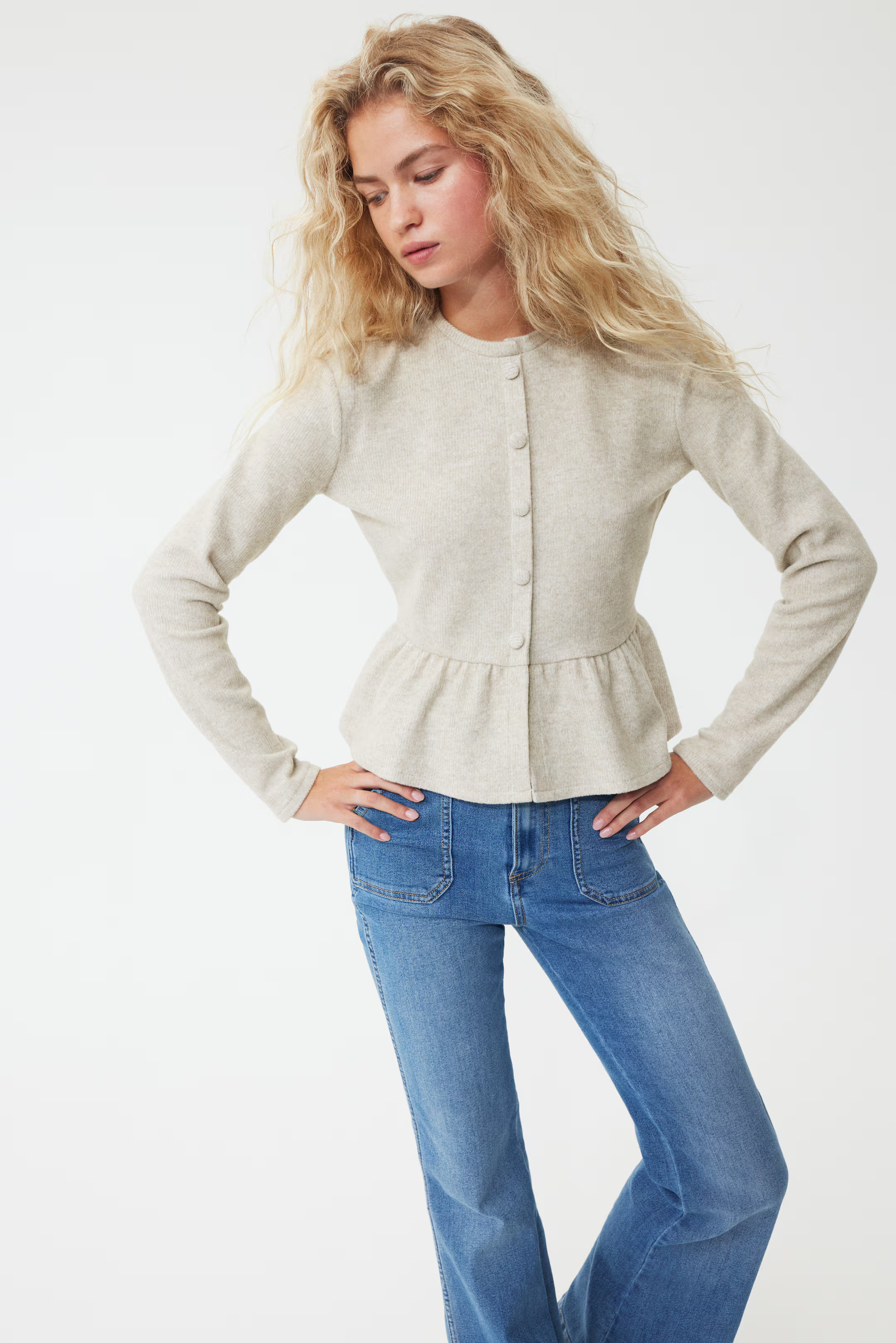 Peplum cardigan | H&M (UK, MY, IN, SG, PH, TW, HK)