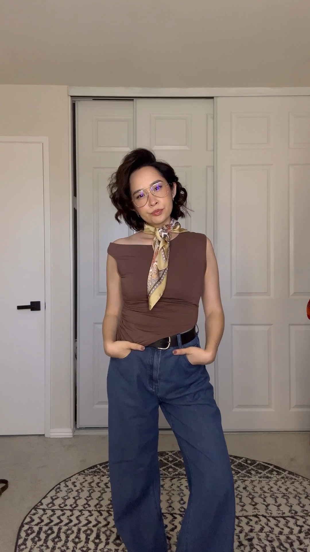 Managed to put together this look after a boo-boo week.

Scarf from Lovisa!