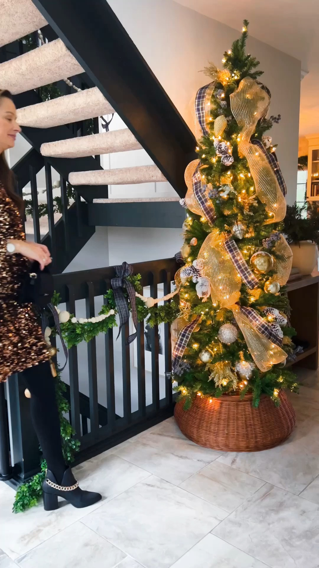 These @hm holiday styles remind me of the warmth and magic of the season! Holiday looks from H&M | bronze sequin mini dress, red pants suit, white satin midi skirt, textured metallic sweater

#LTKSeasonal #LTKParties #LTKHoliday