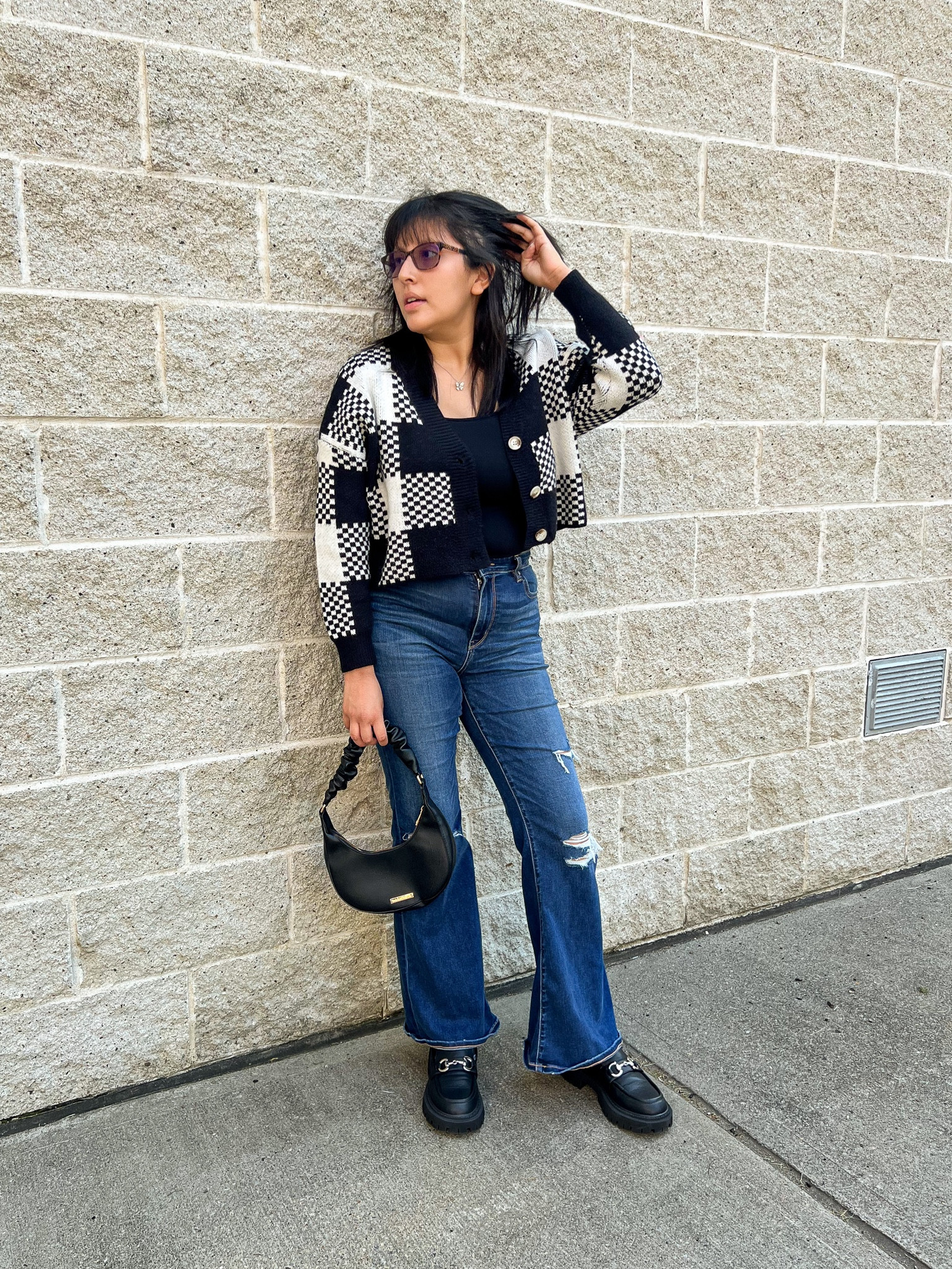 American Eagle jeans, Forever 21 Loafers, and Sugarlips tank top

#LTKSeasonal #LTKU #LTKunder50