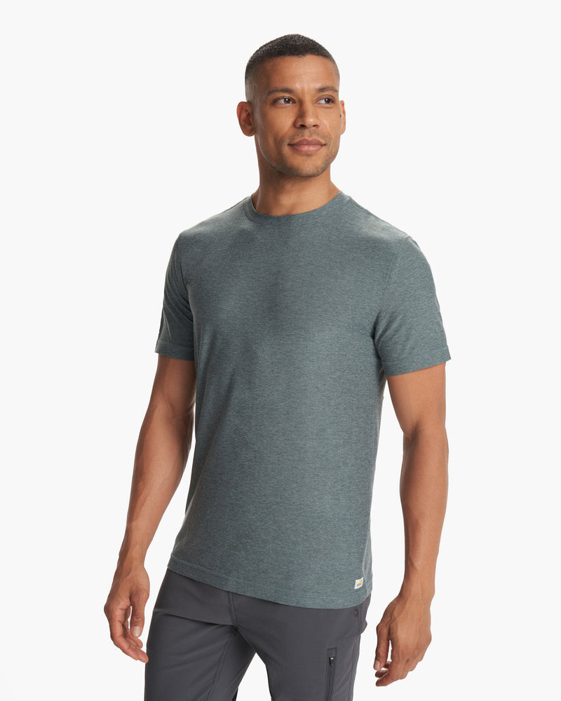 Strato Tech Tee | Vuori Clothing (US & Canada)