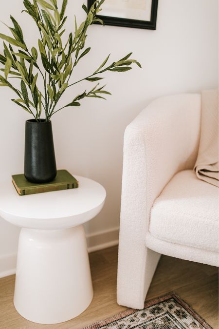 Modern minimalistic home decor details ✨

#sidetable #neutralhomedecor #chair #plant #whitechair

#LTKSale #LTKhome