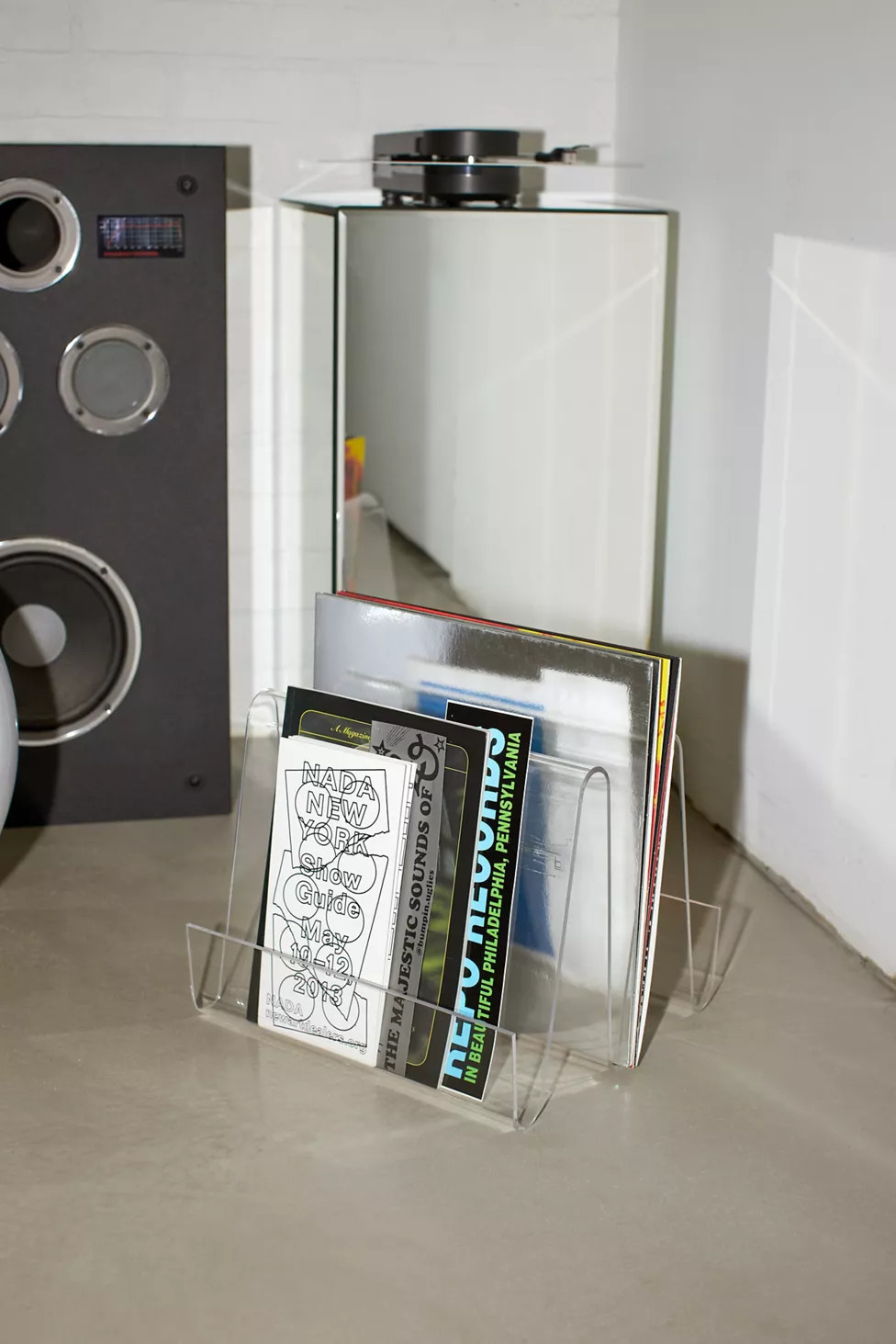 Squiggle Acrylic Magazine Rack | Urban Outfitters (US and RoW)