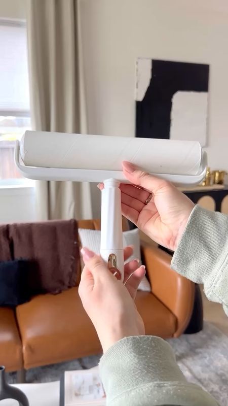 GIANT LINT ROLLER👀

For all you pet lovers out there.. This one is a MUST!🙌 The roller is oversized & can be extended 4 ways from 4-45inches! Also comes with 4 refills, a cover, & a wall mount for easy storage.✔️

#LTKSeasonal #LTKVideo #LTKhome