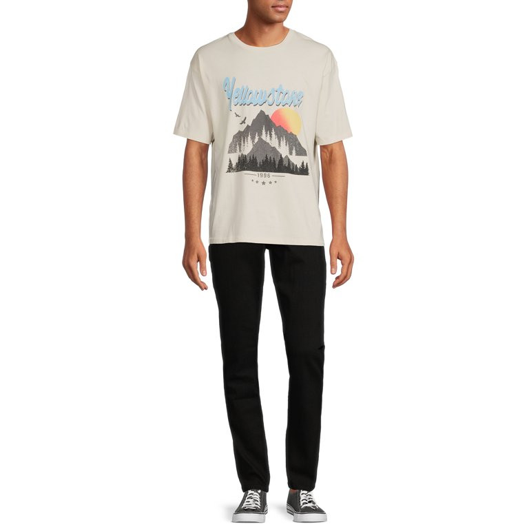 No Boundaries Men's and Big Men's Oversized Graphic Tee | Walmart (US)