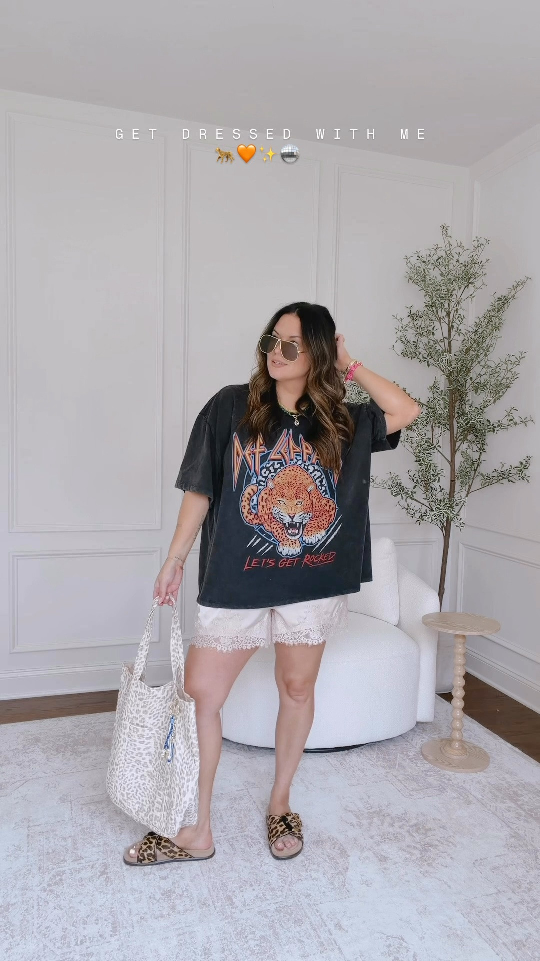 Casual OOTD 🐆🧡✨🪩 wearing a 2XL in this tee and an XL in the shorts

#LTKootd #LTKmomlife #LTKMidsize