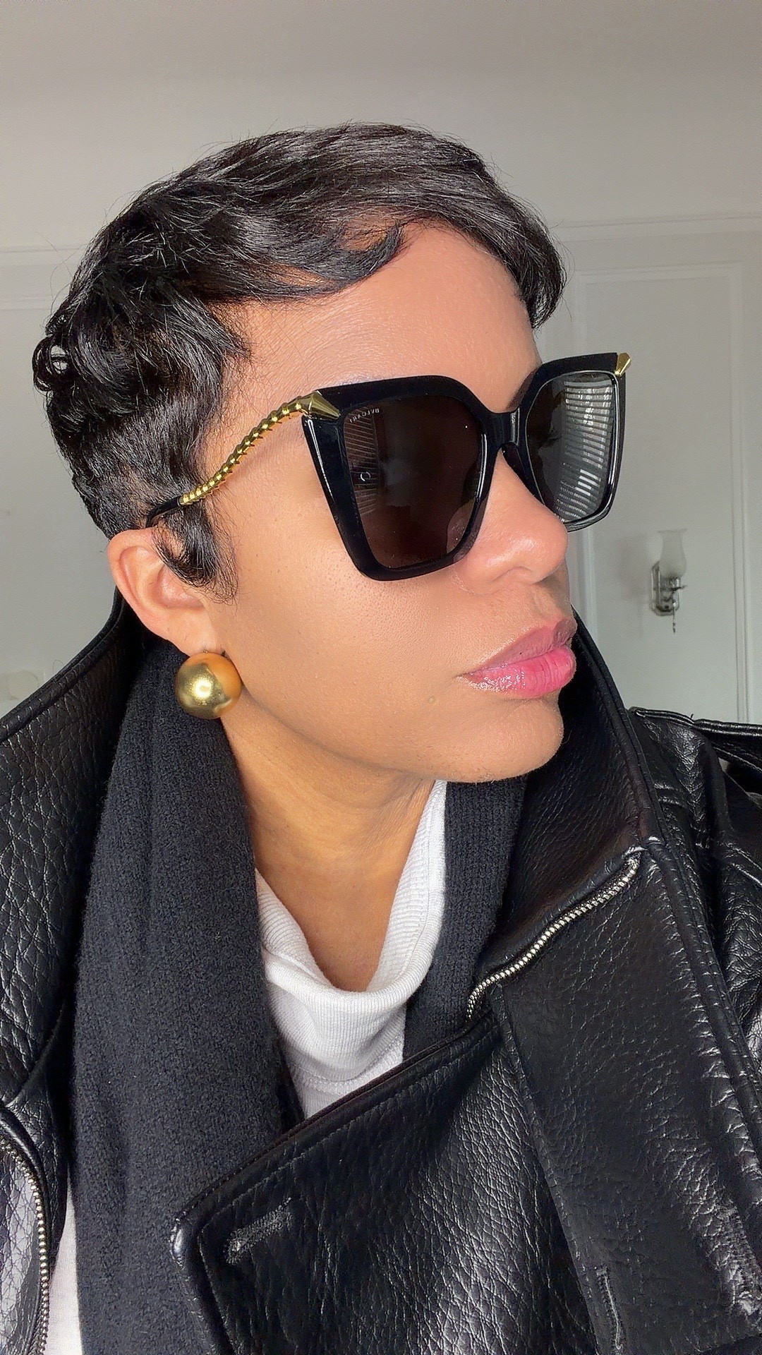Great cut, great sunglasses and my lipgloss will complete my look every single time. It’s really that easy. 

#LTKootd #LTKdayinmylife