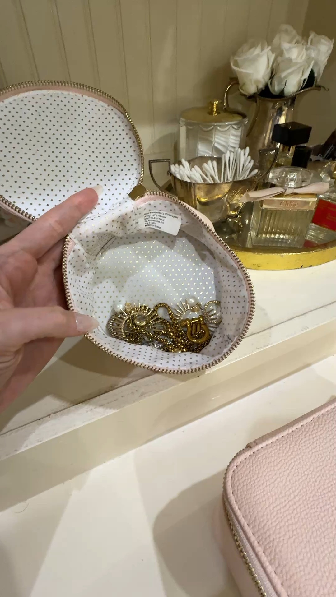 ✨ Finally found the best way to keep my jewelry organized and tangle-free! This travel jewelry case with individual pouches makes packing so much easier—no more necklaces tangled together or missing earrings. Chic, organized, and actually practical 🤍 Perfect for trips or keeping your everyday favorites in one place! #JewelryOrganization #TravelEssentials #AmazonFinds #OrganizationHacks #LuxuryForLess #TravelStyle #JewelryStorage #LTKFinds #AmazonFavorites #HomeOrganization #TravelMustHaves #PrettyAndPractical #AccessorizeInStyle

#LTKSaleAlert #LTKMothersDay