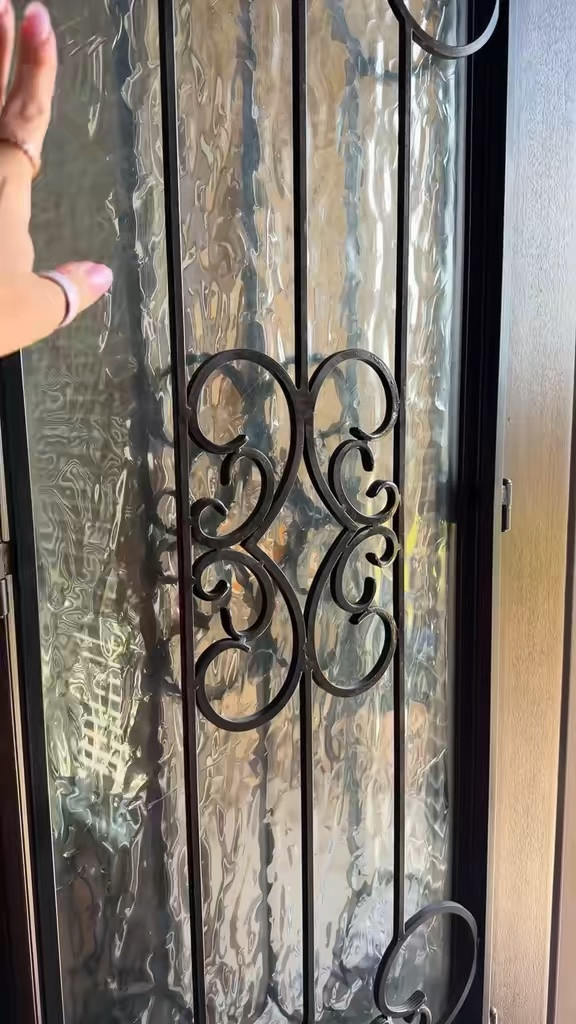 Mirrored PRIVACY FILM FOR FRONT DOORS.

#LTKHome #LTKOver40 #LTKSaleAlert