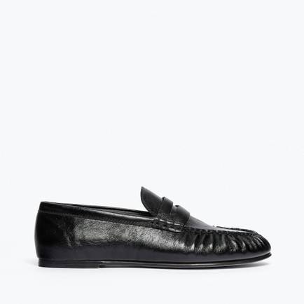 February Fav shoes/accessories  

 