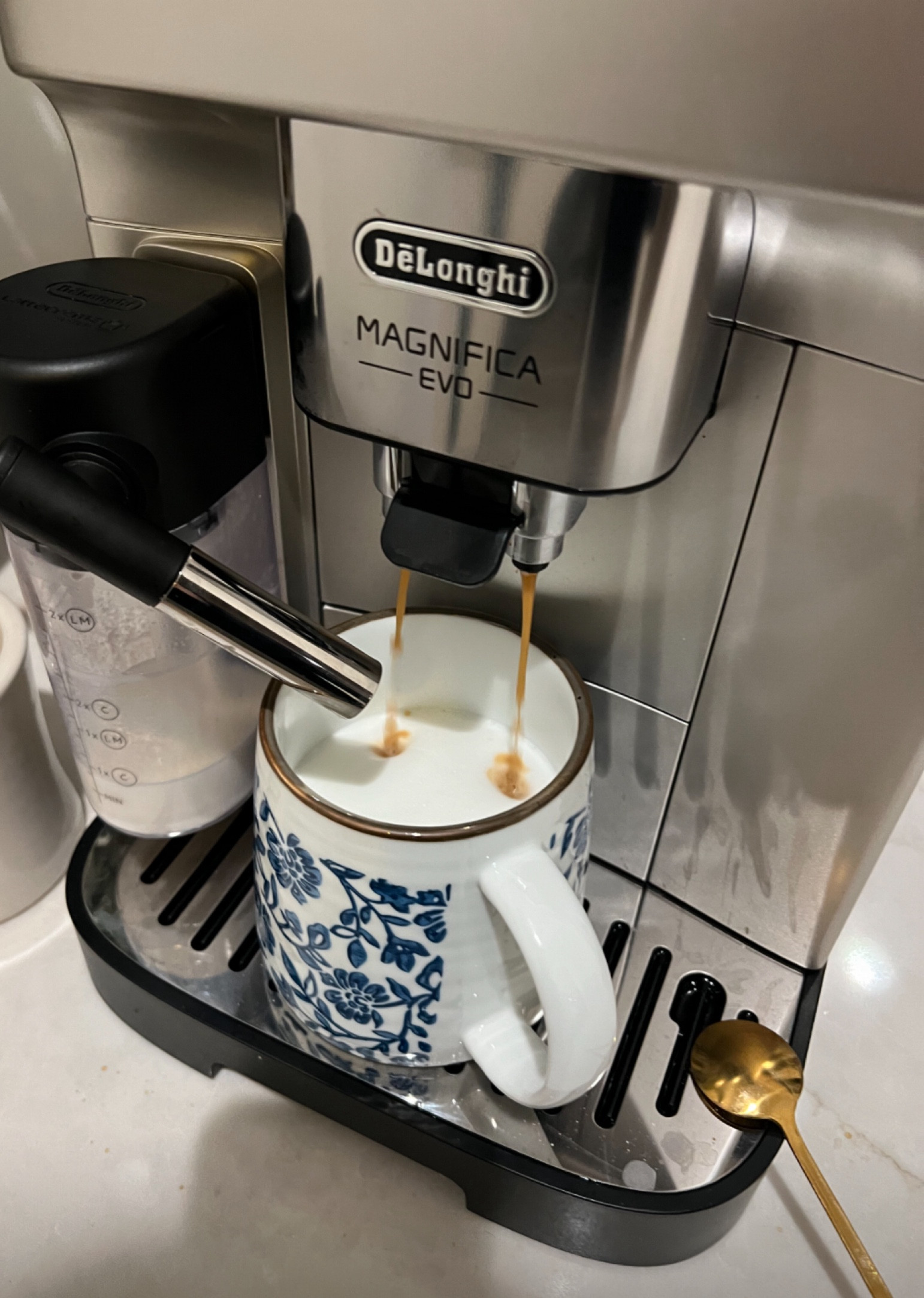 This espresso machine is fully automatic and has changed my life! My entire family & extended family has it so you know it’s good. 

#LTKFindsUnder50 #LTKHome