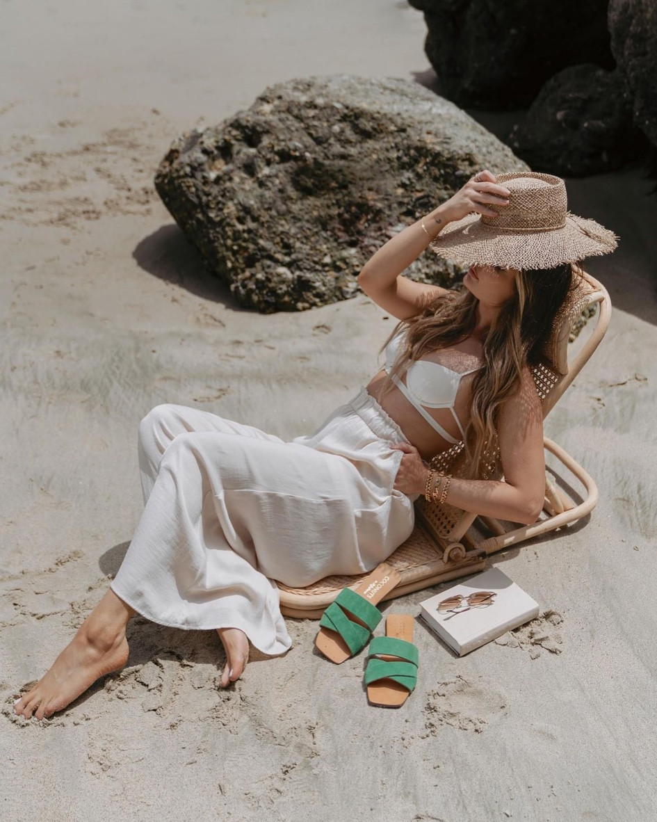 Pop of color 💚 these sandals are so comfortable and run TTS. 

#LTKStyleTip #LTKSwim #LTKShoeCrush