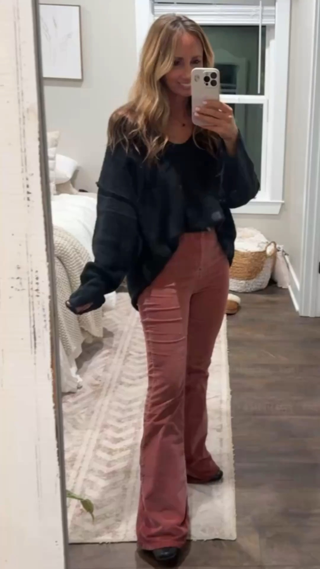 Casual outfit of the day for the office 

The coziest free people inspired sweater from Amazon, paired with my Jayde Flare Corduroy pants from Free People. They are currently out of stock, but you can find them on Poshmark! I’ve linked similar styles  

#LTKSeasonal #LTKWorkwear #LTKFindsUnder100